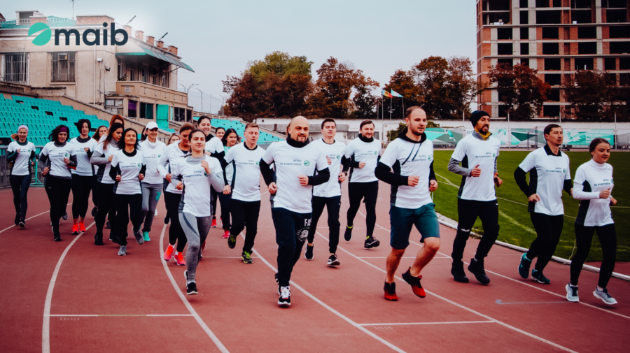 100 de angajați maib vor participa la Maratonul Internațional Chișinău