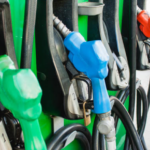 Prețul accizelor la motorină crește cu 20%. TVA pentru gaz și lumină – plafonat, dar cu limită și când e cald