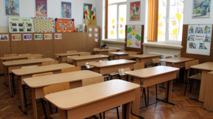 Chișinăul vrea mai multe școli cu predare în limba română, în stânga Nistrului: Tot mai mulți copii le frecventează