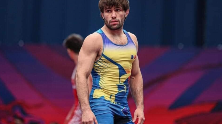 Luptătorul moldovean Victor Ciobanu, în semifinalele Campionatului Mondial