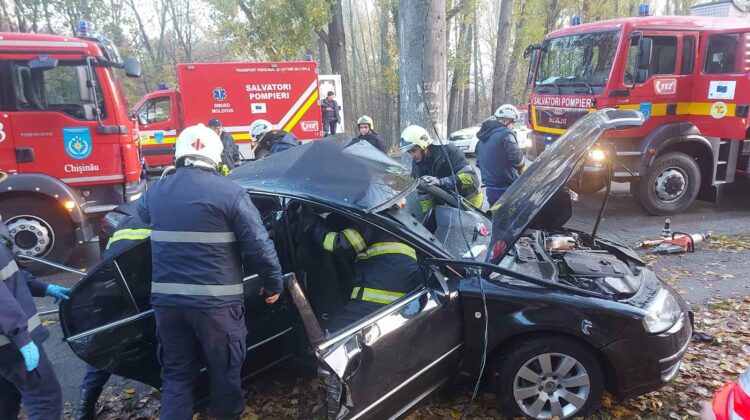 Detalii despre accidentul din Capitală! Șoferul decedat și ceilalți pasageri erau angajați ai Cancelariei de Stat