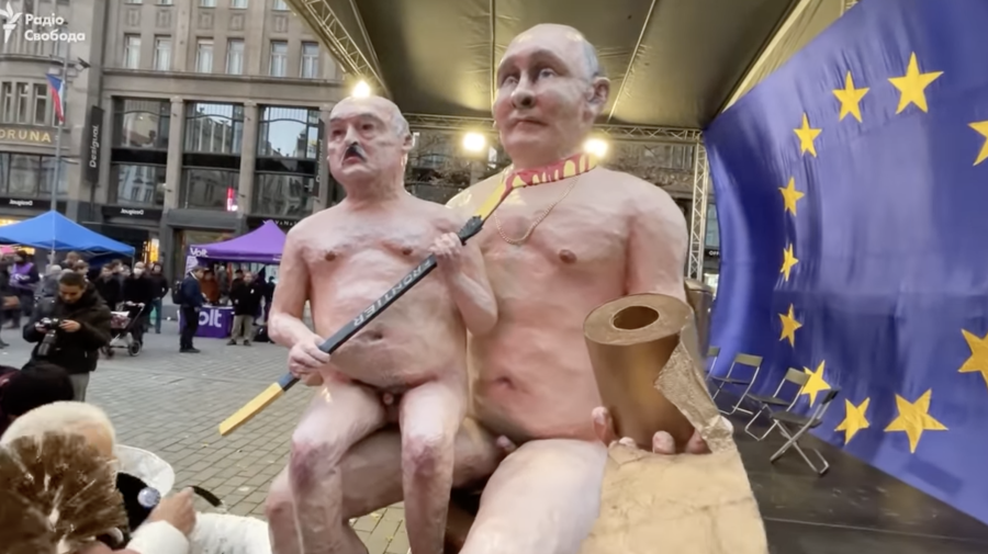 VIDEO, FOTO Manifest în Cehia! Putin și Lukașenko – criminali goi. Activiștii le-au făcut celor doi chiar și genitalii