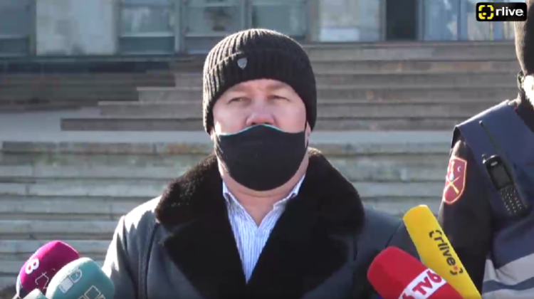 VIDEO Replica unui participant la protestul transportatorilor către Andrei Spînu și deputatul Petru Frunză