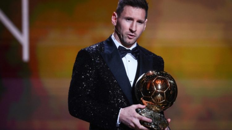 Lionel Messi a câştigat din nou „Balonul de Aur”. Cristiano Ronaldo nu a prins podiumul