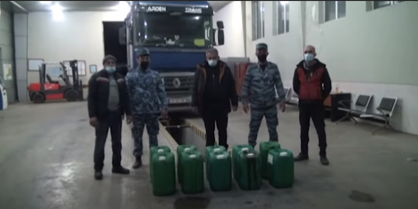 VIDEO În loc de stafide, heroină! Un autocamion ce se îndrepta spre Moldova, reținut pentru trafic de droguri