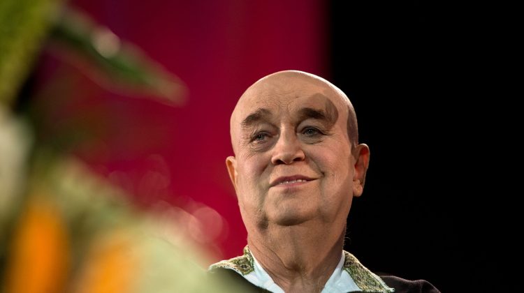 VIDEO Doliu în România! Artistul Benone Sinulescu s-a stins din viața