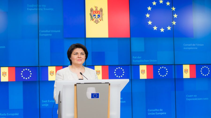 VIDEO Prim-ministra Natalia Gavrilita și vicepremierul Andrei Spînu pleacă în România