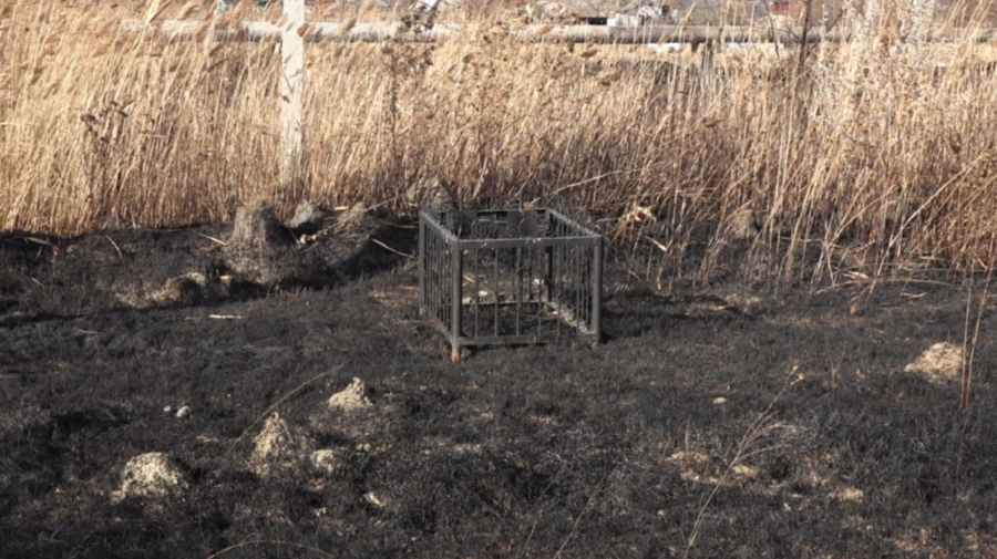 VIDEO CATASTROFĂ! Mai multe morminte din Bălți, mistuite de flăcări. Ce s-a întâmplat