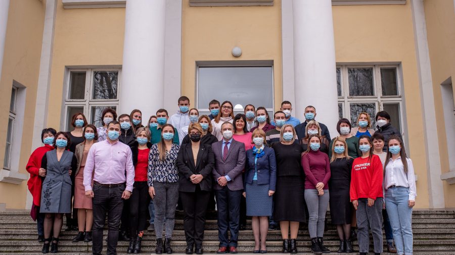 Medicii din Moldova au primit diplome de recunoștință în urma misiunii umanitare din România