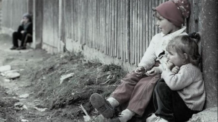 Bani.md: Trist, dar adevărat. Copii moldoveni, printre cei mai săraci europeni