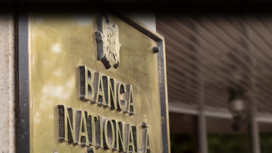 Rezervele valutare ale BNM s-au redus peste jumătate de miliard de dolari
