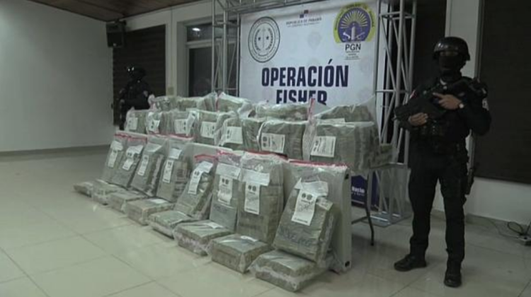 RECORD ABSOLUT! Autoritățile din Panama au confiscat 9 milioane de euro, bani făcuți în urma vânzărilor de droguri