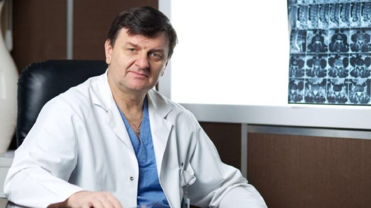 Medici moldoveni și ucraineni, la o operație-premieră din țară! „Un simplu cetățean a beneficiat de ea”