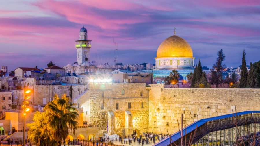 Un cetățean străin a primit interdicția de a pleca din Israel pentru următorii 8.000 de ani