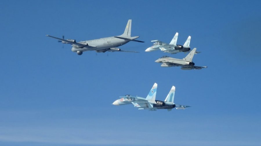 NATO: Circa 80% dintre misiunile aeriene aliate din 2021 au fost răspunsuri la zborurile avioanelor militare ale Rusiei