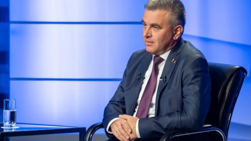 Și administrația lui ce face atunci? Krasnoselski laudă Rusia, pentru că ar apăra drepturile transnistrenilor