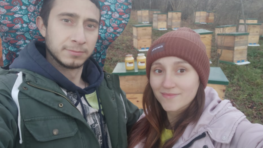 Cumpără un borcan de miere și #AJUTĂUNCOPIL. Campania lansată de Victoria și Eugen Sobol, Stupina din Codrii Moldovei