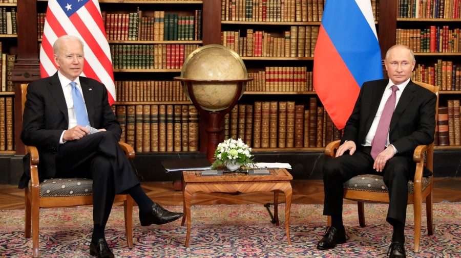Biden și Putin vor discuta telefonic despre forțele Rusiei la granița Ucrainei. Casa Albă vrea să descurajeze o invazie