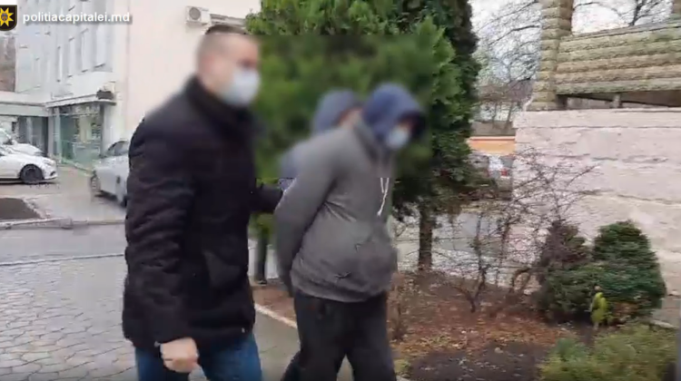 VIDEO „Business” cu tehnică furată. Prejudiciul cauzat proprietarului studioului de către doi individi