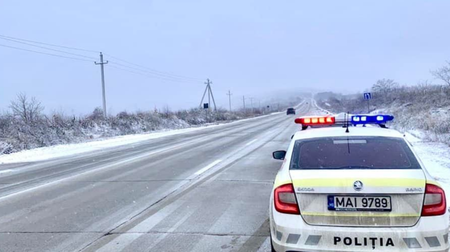 Sute de șoferi, trași pe dreapta în weekend. Ce reguli de circulație „au uitat” să respecte