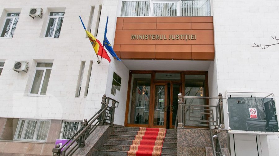 Ministerul Justiției va avea mai mulți angajați, printre care și un loc vacant pentru un nou secretar de stat