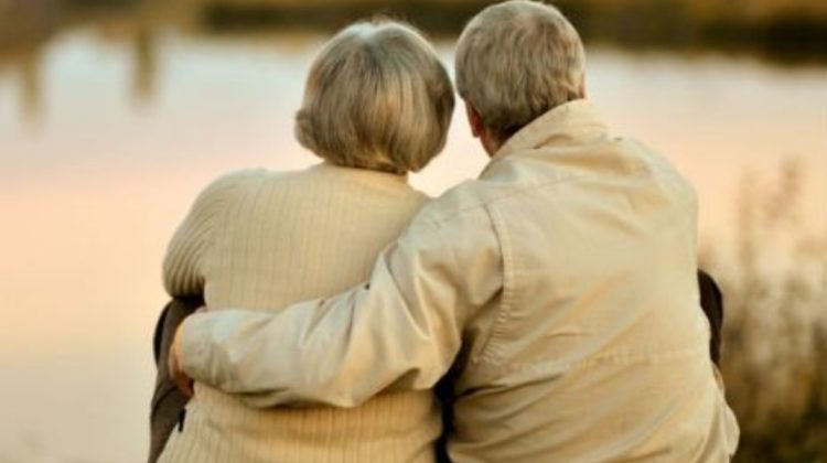 Noutatea care nu va bucura cetățenii. Din 2022 crește vârsta de pensionare, dar va fi compensată de o prevedere unică