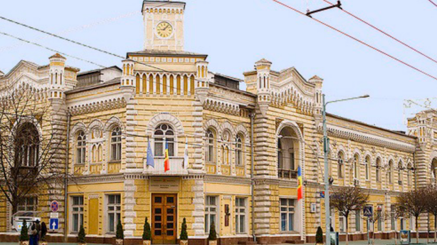 DOC Fără numele orașului! CMC a refuzat folosirea cuvântului în denumirea postului „Radio Chișinău”