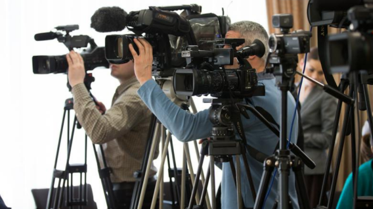 Activitatea presei, în atenția Parlamentului. Planul de dezvoltare a mass media 2022-2025, supus consultărilor