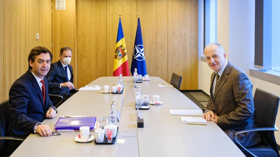 Nicu Popescu „la sfat” cu secretarul general adjunct NATO