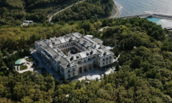 VIDEO Fotografii reale ale „palatului lui Putin” Vezi raportul bombă despre reședința de pe litoralul Mării Negre
