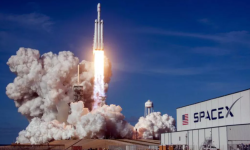 SpaceX a trimis detergent de rufe în cosmos. Care este motivul