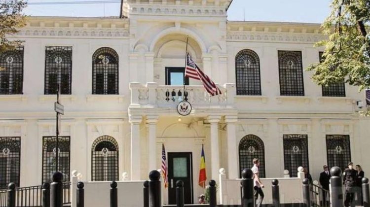 Vândut! Ambasada SUA a scăpat de cele trei mașini scose la licitație. Cea mai scumpă, procurată cu peste 100 mii de lei