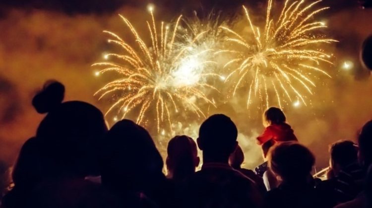 VIDEO Să luăm aminte! Focurile de artificii pot fi letale, dacă sunt folosite neconform. Cazurile a doi tineri