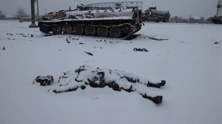 VIDEO Ucraina, apel la Crucea Roșie pentru a ridicat miile de cadavre ale soldaților ruși