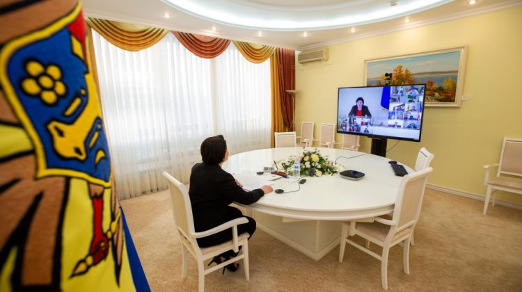 Peste 25 de subiecte! Miniștrii moldoveni se întrunesc în ședință. Totul va fi pe RLIVE.MD sau RLIVE TV