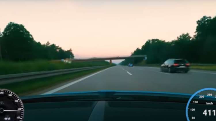 VIDEO VIRAL! Un miliardar a condus cu 417 km/h pe o autostradă în Germania