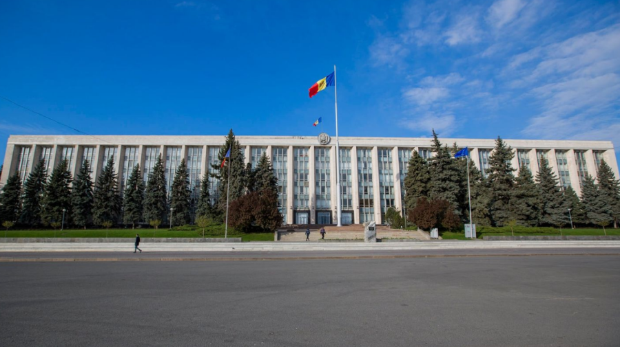 Istoria neutralității Republicii Moldova. „Îngrijorător rămâne faptul că protejează doar pe timp de pace”