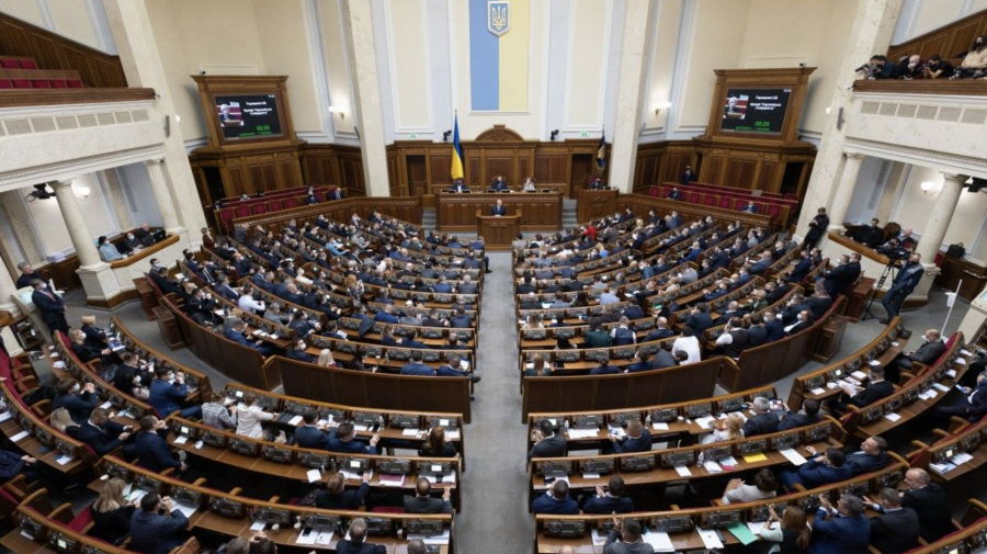 Gata cu partidele pro-ruse în Ucraina! Deputații ucraineni au votat interzicerea formațiunilor