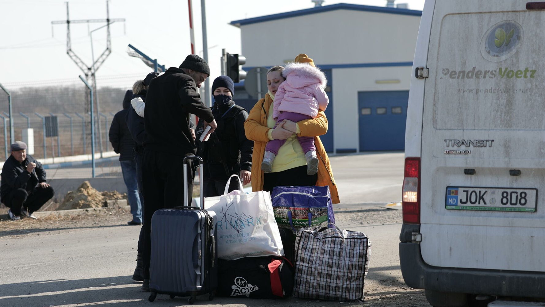 tight Influence venom FOTO Germania a preluat primii 134 de refugiați ucraineni din Moldova -  Realitatea.md