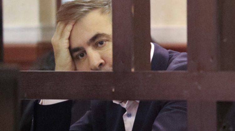 Saakașvili, din nou, în greva foamei: „Vor să mă facă intenționat invalid”