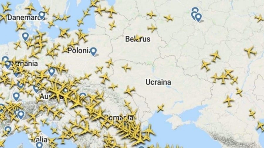 Imaginea din aer care a speriat! Avioanele evită Ucraina și zona Mării Negre unde rușii desfășoară exerciții