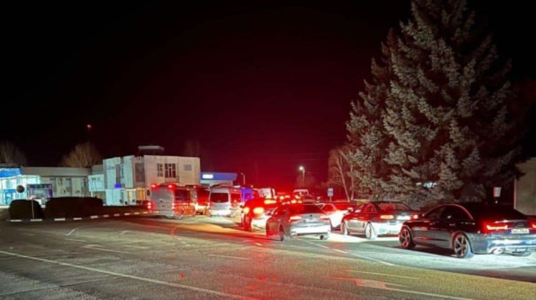 ATENȚIE! Se atestă trafic intensiv de autovehicule la punctul de trecere a frontierei Leușeni-Albița