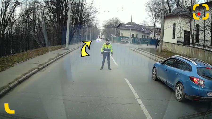 VIDEO-ul care a agitat Internetul moldovenesc! Poliția oprește o ambulanță, ca să treacă o coloană oficială