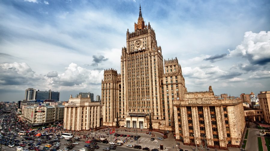 Rusia închide consulatele Letoniei, Lituaniei și Estoniei la Sankt Petersburg și Pskov