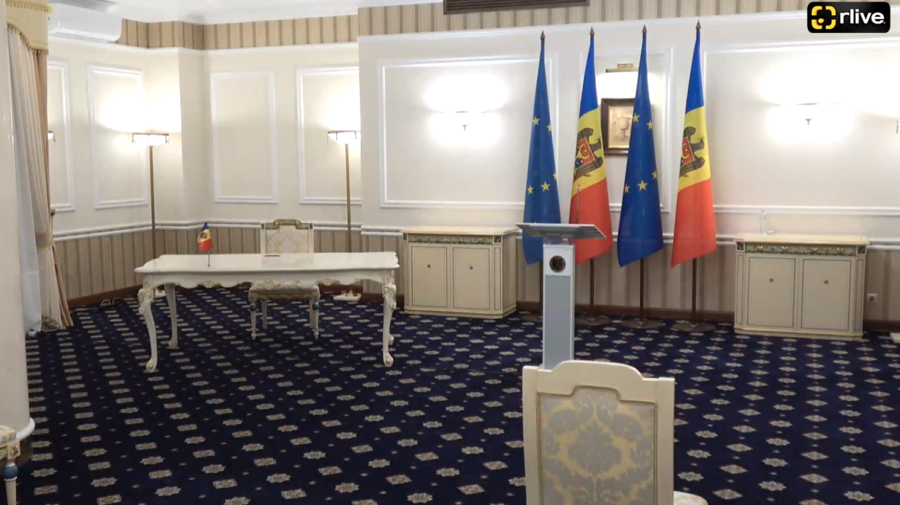 Președinta Republicii Moldova, Maia Sandu, susține un briefing de presă