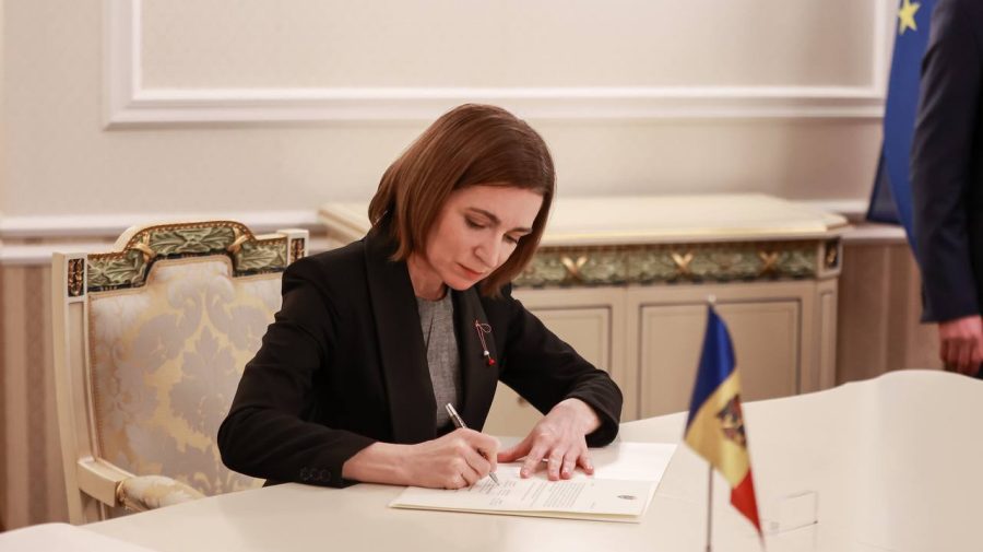 DOC Actul semnat de Maia Sandu prin care se interzice panglica „Sfântul Gheorghe” în Republica Moldova