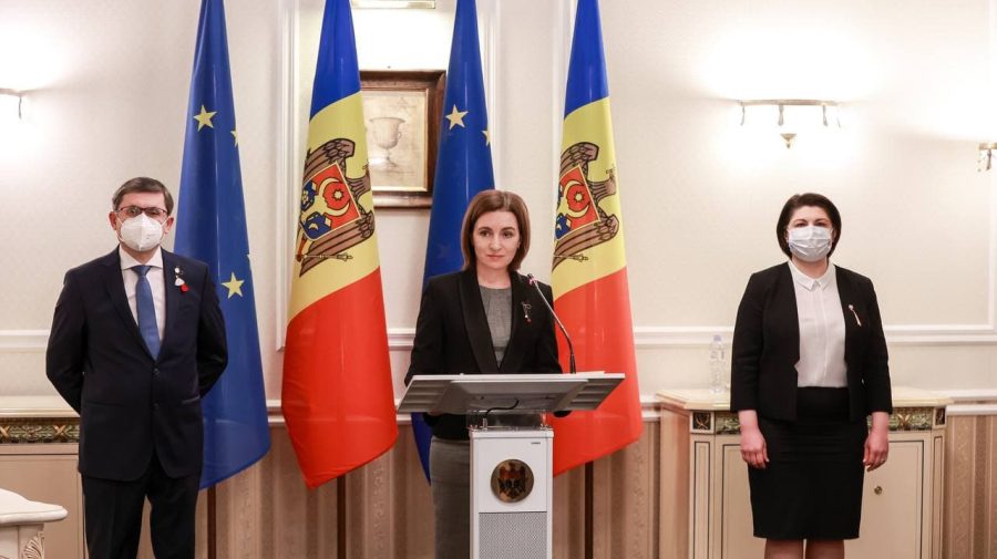 Guvernarea, „scăldată” în laude de un ex-premier: Da, Maia Sandu ne-a „legat”. Și nu a făcut-o ca lașul de Putin