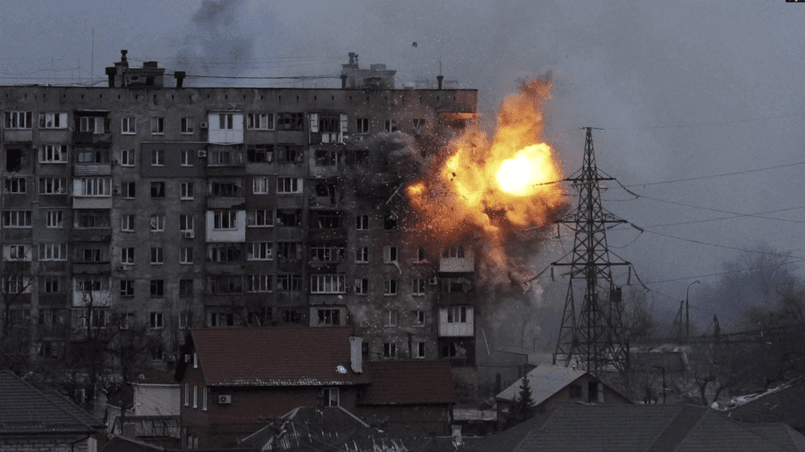 Cei plecați din Mariupol, ademeneți de ruși cu despăgubiri pentru casele distruse. Primarul îi îndeamnă să nu revină