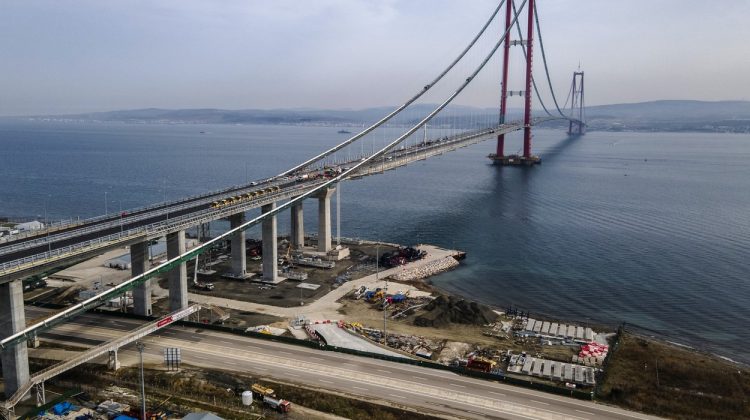 FOTO A fost inaugurat cel mai lung pod suspendat din lume. Turcii l-au construit peste Strâmtoarea Dardanele