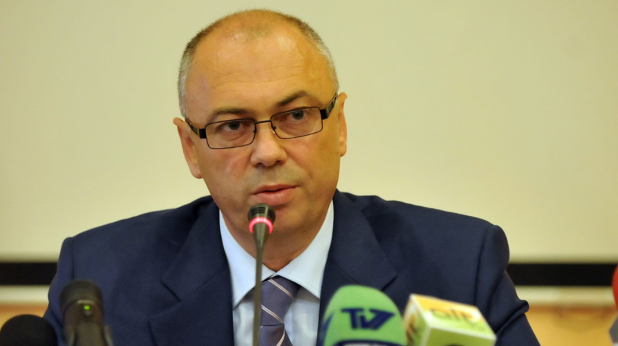 DOC Academicianul Valeriu Pasat solicită demisia conducerii AȘM: Există pericol real de dispariție a unei specialități